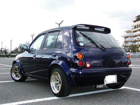 ２０１０ 8 Iz F Rさんよりお車の乗り換えを機にメールを頂きました 日産マーチのドレスアップで以前お世話になっておりました です 家族の成長等々の理由からマーチを手放し 現在はインチアップ ローダウン ヘッドレストモニター装備の